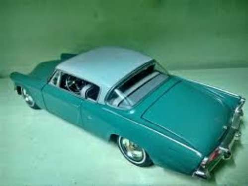 Studebaker Starliner blue-green 1953 1/18 Maisto NEW+boxed   #8011 instant wheels