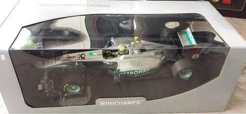 Mercedes-Benz F1 W02 MGP W02 Rosberg #8 2011 1/18 Minichamps NEW+boxed #8031 instant wheels