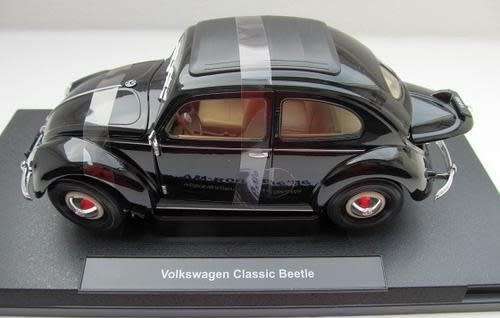 Volkswagen 1950 Pretzel Beetle fldng roof 1/18 Welly NEW+boxed  #8035 instant wheels