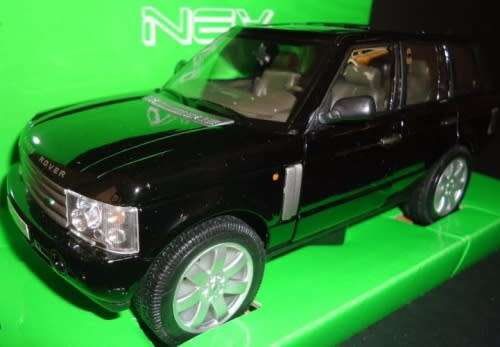 Range Rover Land Rover 2012 black 1/18 Welly NEW+boxed  #8389 instant wheels