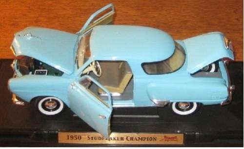 Studebaker Champion 1950 blue 1/18 Road Signature NEW+boxed #8974 instant wheels