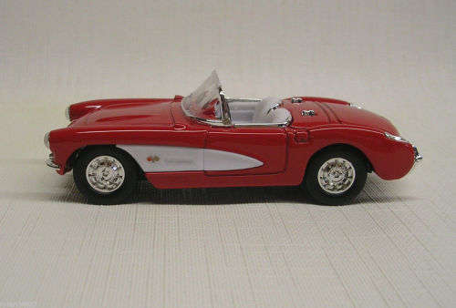 Chevrolet Corvette red+white 1957 1/43 RoadSignature NEW+boxed  #4061 instant wheels