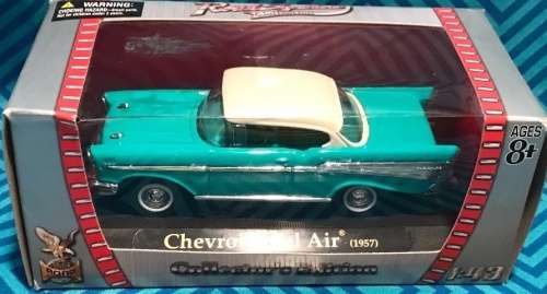 Chevrolet Bel Air 1957 green+white 1/43 RoadSignature NEW+boxed  #4064 instant wheels