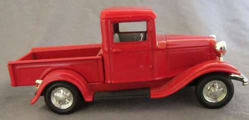 Ford Pick Up 1934 red 1/43 RoadSignature NEW+boxed    #5398 instant wheels