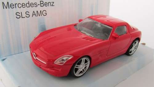Mercedes-Benz SLS AMG red 1/43 MondoMotors NEW+boxed  #4078 instant wheels