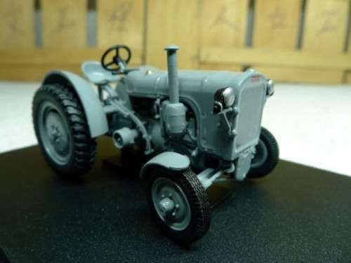 Fahr Tractor  F22 1939 1/43 IXO NEWinBlister  #4092 instant wheels