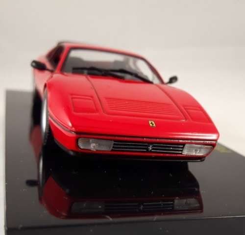 Ferrari 328 GTB 1985 red 1/43 IXO NEW+boxed  #4158 instant wheels