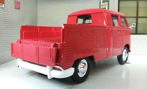 Volkswagen T1 double-cab pick-up 1959 red 1/24 Motormax NEW+boxed   #2154 instant wheels
