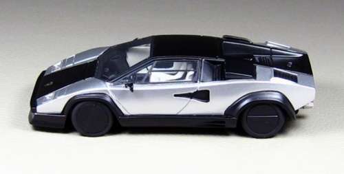 Lamborghini Countach Evoluzione 1987 silver 1/43 Whitebox NEW+boxed #4346 instant wheels