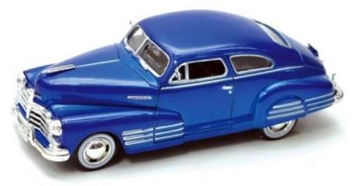 Chevrolet Aerosedan Fleetline 1948 blue 1/24 Motormax NEW+boxed  #2155 instant wheels