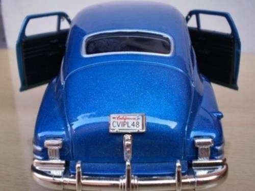 Chevrolet Aerosedan Fleetline 1948 blue 1/24 Motormax NEW+boxed  #2155 instant wheels