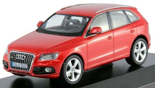 Audi Q5 2013 red 1/43 Schuco NEW+boxed  #4335 instant wheels