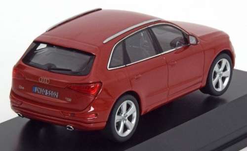Audi Q5 2013 red 1/43 Schuco NEW+boxed  #4335 instant wheels