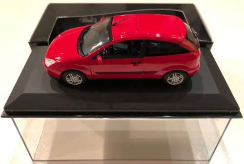 Ford Focus Mk.I 1998 1/43 Minichamps NEW+boxed  #4344 instant wheels