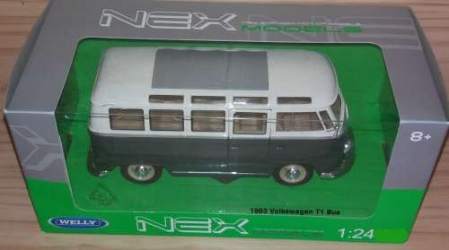 Volkswagen T1 Sambabus 1963 dk.green+white 1/24 Welly NEW+boxed  #2165 instant wheels