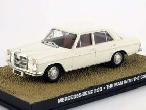 Mercedes-Benz 220-8 1971 JBond 007 Golden Gun white 1/43 IXO NEW+boxed  #4766 instant wheels