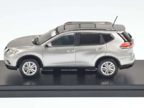 Nissan X-Trail 2014 silver 1/43 PremiumX NEW+boxed  #4658 instant wheels