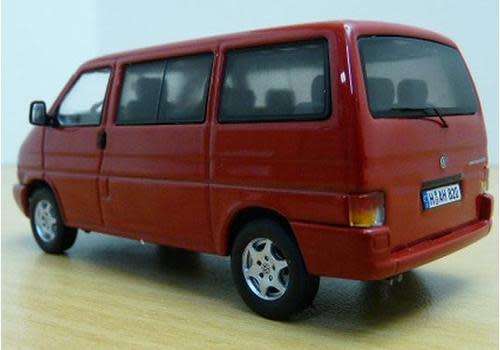 Volkswagen T4b Bus 2003 red 1/43 Premium ClassiXX NEW+boxed  #4865 instant wheels