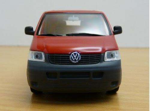 Volkswagen T5 Transporter 2003 1/43 Minichamps NEW+boxed  #4864 instant wheels