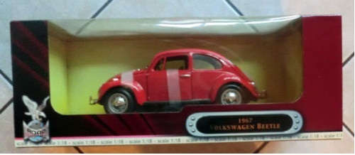 VW Beetle 1200 1967 red 1/18 Road Signature NEW+boxed  #8978 instant wheels