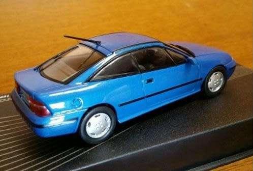 Opel Calibra V6 1993 blue 1/43 IXO NEW+boxed  #4763 instant wheels