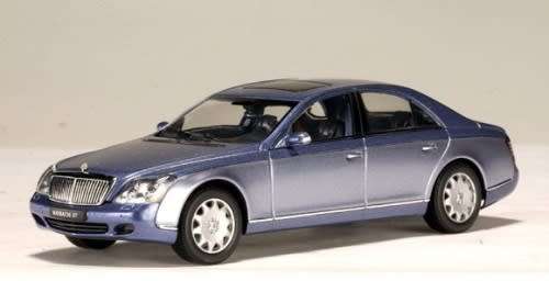 MAYBACH 57 swb 2013 [MB W222] 2tone-silver+bluemet 1/43 AUTOart NEW+boxed  #4854 instant wheels