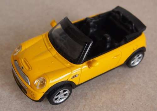 Mini Cooper S Cabriolet yellow 1/43 NewRay NEW+boxed #4744 instant wheels