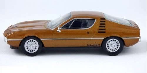 Alfa Romeo Montreal Coupe 1/43 IXO NEWinBlister  #4569 instant wheels