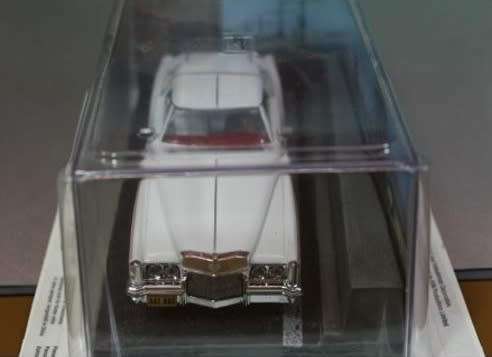 Corvorado 007-Bond-Live + let die, white 1/43 IXO NEW+boxed  #4700 instant wheels
