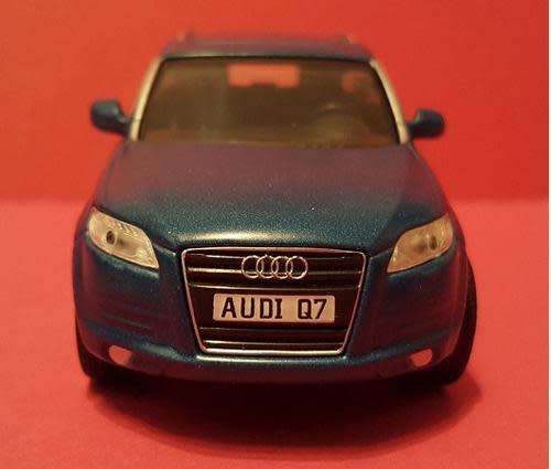 Audi Q7 2005-2015 blue 1/43 IXO NEWinBlister  #4634 instant wheels