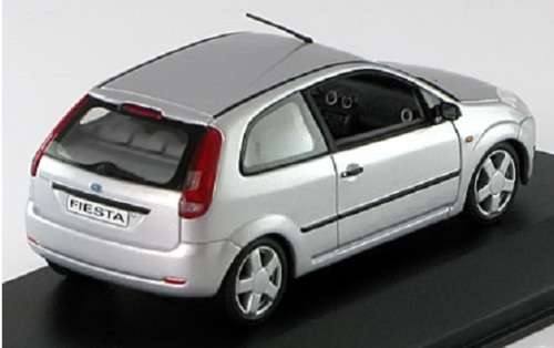 Ford Fiesta `01 3-door silver  1/43 Minichamps NEW+boxed  #4972 instant wheels