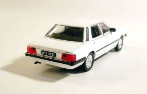 Ford Taunus TC3 Mk.III  white 1/43 IXO NEWinBlister  #4998 instant wheels