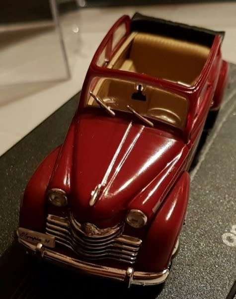 Opel Olympia Cabriolet Limousine 1951 red 1/43 IXO NEW+boxed  #4618 instant wheels