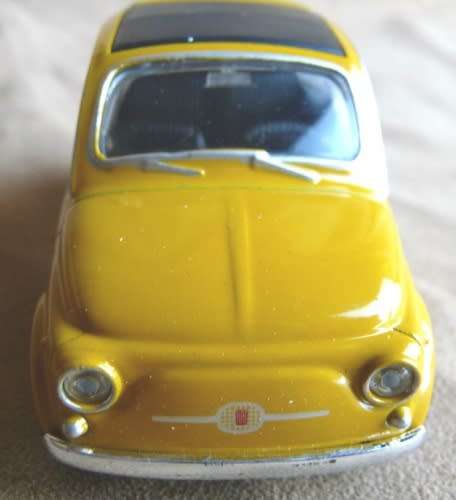 FIAT nuova 500 1959 orange-mustard 1/43 Welly NEW+boxed  #4997 instant wheels