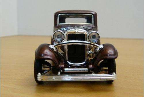 Ford 3-Window Coupe 1932 maroon-met 1/43 NEW+boxed  #4829 instant wheels