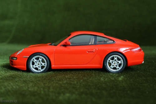 Porsche 911 Carrera S (997) 2008 red 1/43 Hongwell NEW+boxed   #4372 instant wheels