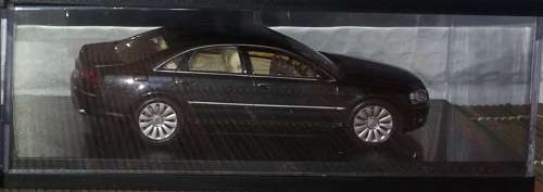 Audi A8 4.2 quattro 2005 black-met 1/43 Minichamps NEW+showcased  #4473 instant wheels