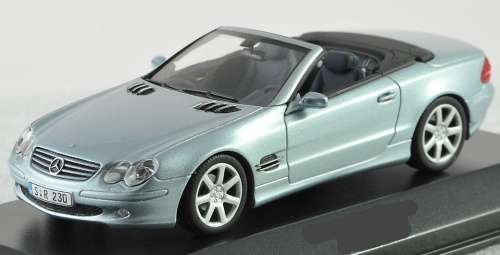 Mercedes-Benz SL-class A217 2017 silver Minichamps NEW+showcased FREE Delivery #4479 instant wheels