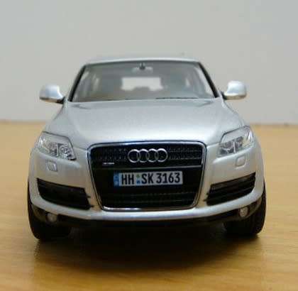 Audi Q7 (4.2) 2007 silver 1/43 Schuco NEW+showcased FREE Delivery #4483 instant wheels