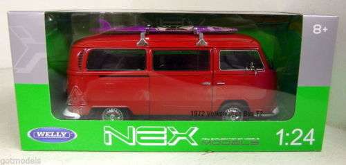 Volkswagen Bus T2 1972 red 1/24 Welly NEW+boxed  #2172 instant wheels
