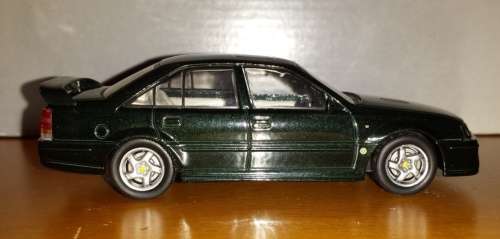 Opel Lotus Omega 1989 black-met 1/43 IXO NEW+showcased  #4518 instant wheels