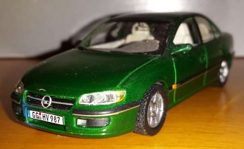 Opel Omega B 1994 green 1/43 IXO NEW+showcased  #4517 instant wheels
