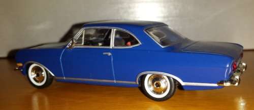 Opel Rekord B Coupe 1965 blue 1/43 IXO NEW+showcased #4515 instant wheels