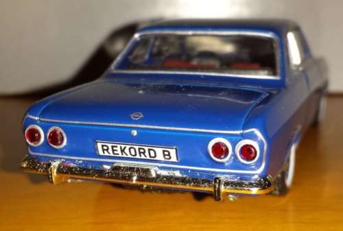 Opel Rekord B Coupe 1965 blue 1/43 IXO NEW+showcased #4515 instant wheels