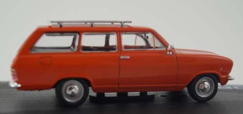 Opel Kadett B Caravan 1965/73 red 1/43 IXO NEW+boxed  #4508 instant wheels