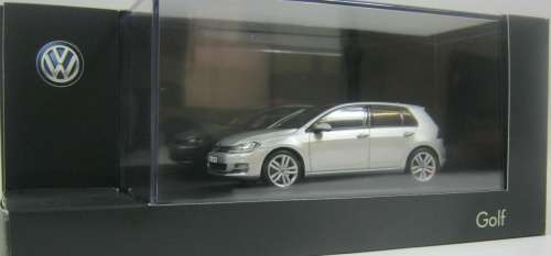 Volkswagen Golf VII 5-door 2015 silver 1/43 VW Dlr Edn NEW+boxed  #4490 instant wheels
