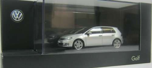 Volkswagen Golf VII 5-door 2015 silver 1/43 VW DlrEdtn NEW+boxed  #4489 instant wheels