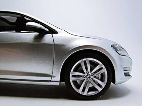 Volkswagen Golf VII 5-door 2015 silver 1/43 VW DlrEdtn NEW+boxed  #4489 instant wheels