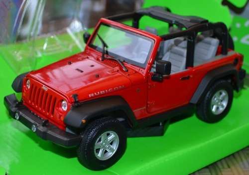 Jeep Wrangler 2007 red 1/24 Welly NEW+boxed  #2173 instant wheels