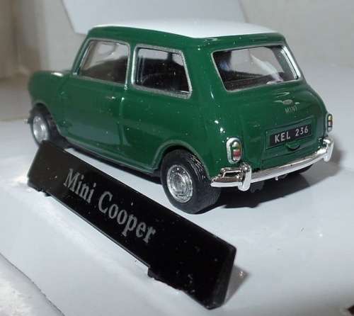 Mini Cooper 1961 green+white 1/43 Cararama NEW+boxed  #5015 instant wheels